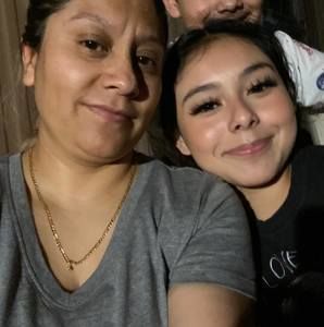 Meet your Posher, Nelida